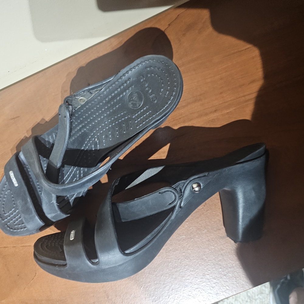 CROCS Black Mules & Clogs Comfortable Footbed